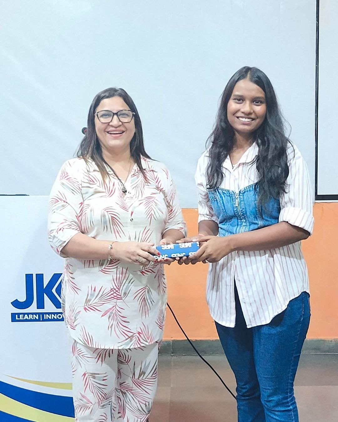 BBA Batch 2024–27 Excels in Gurugram University 6 - JK Business School Gurugram | Top PGDM College in Delhi NCR BBA Batch 2024–27 Excels in Gurugram University 6