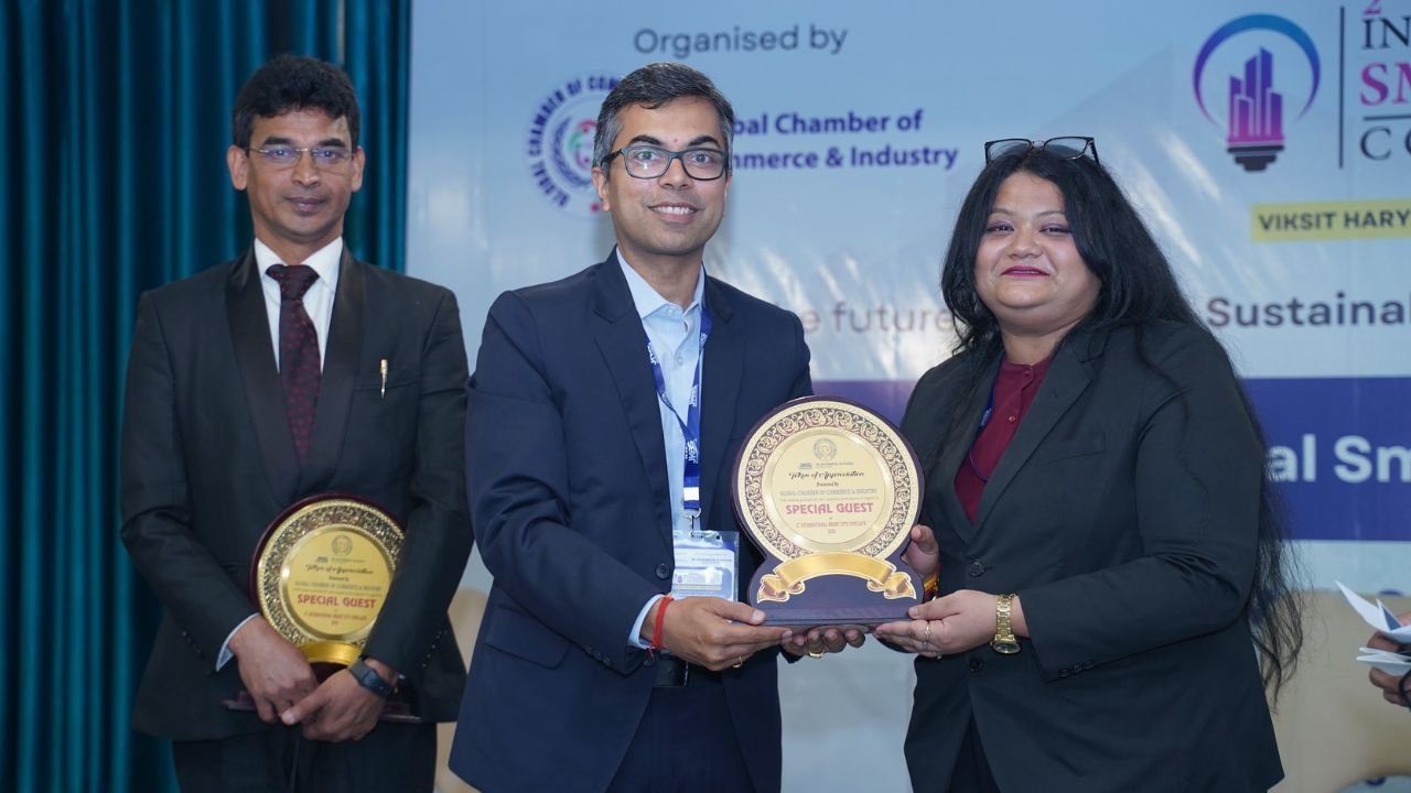 Redefining Mobility: Driving the Future of Urban Transport & Aviation Redefining Mobility: Driving the Future of Urban Transport & Aviation