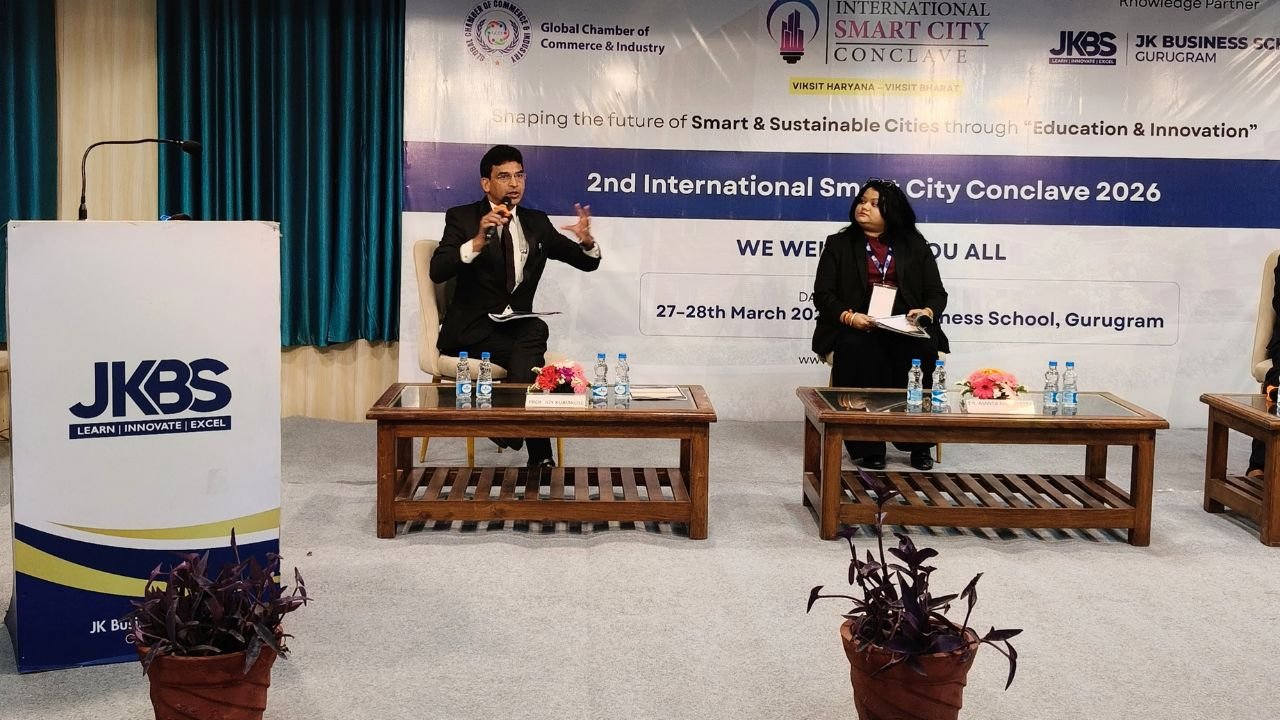 Redefining Mobility: Driving the Future of Urban Transport & Aviation Redefining Mobility: Driving the Future of Urban Transport & Aviation